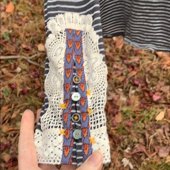 Anthropologie, Little yellow button, shirt, Small - Picture 6 of 8